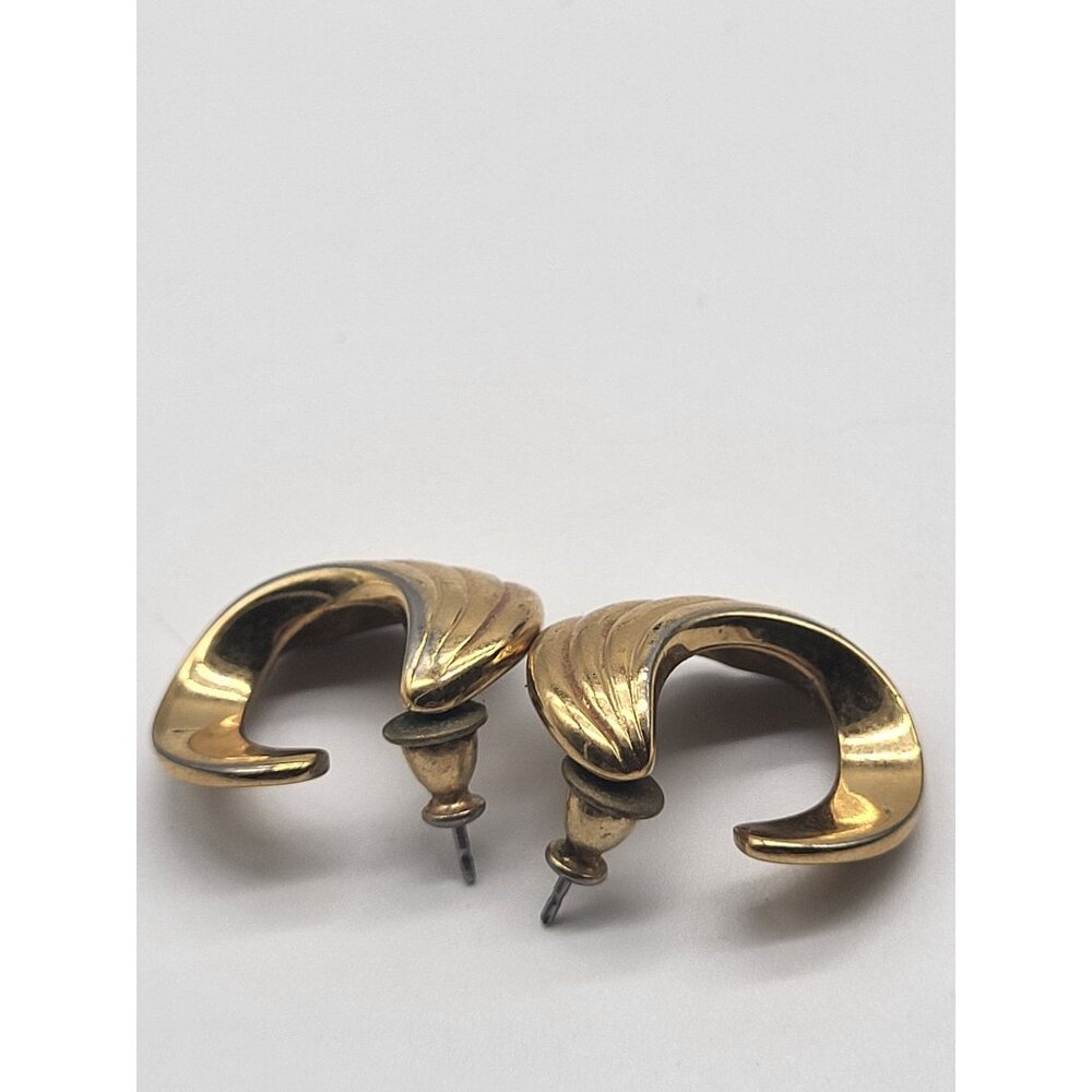 Monet Vintage Gold Tone Pierced Earrings Swirl C Half Hoop Classic - Picture 3 of 7